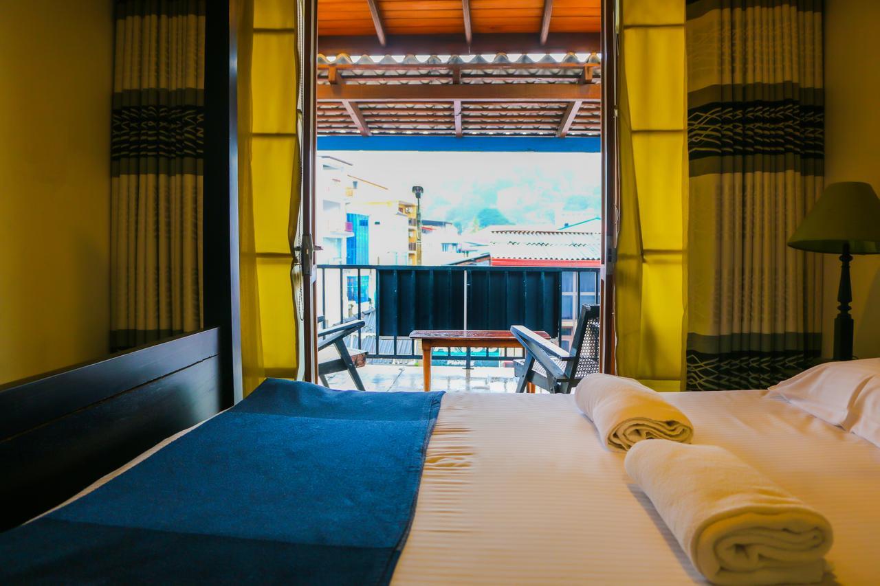 Dhawalagiri Inn Канди Экстерьер фото